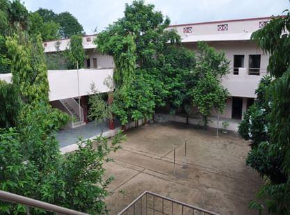 UTS Mahila Arts College Nadiad Campus photo 1
