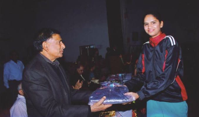 Uma Arts & Nathiba Commerce Mahila College Gandhinagar Extra Curriculars photo 7