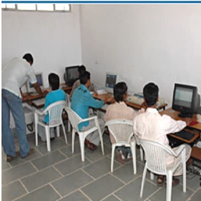 Chanakya College of Teacher's Training Udaipur Lab and Library photo 2