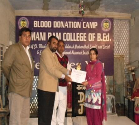 Chaudhary Maniram College of Education Hanumangarh Blood Donation Camp photo 5