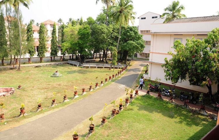 Sree Narayana Mangalam College Maliankara Academic Building photo 5