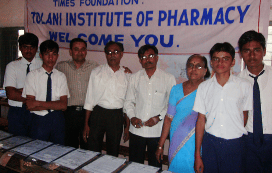 Tolani Institute of Pharmacy Kachchh Extra Curriculars photo 5