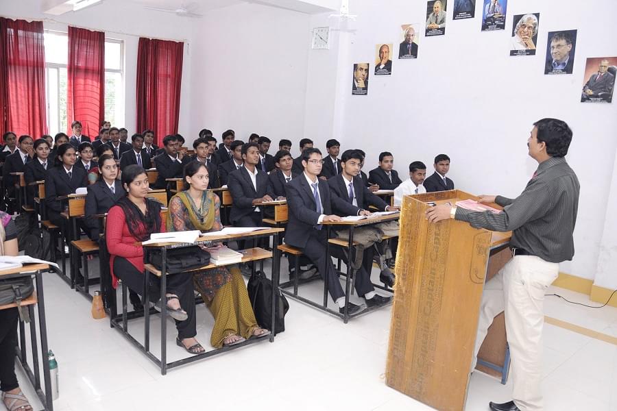 Sanjivani College of Engineering  (An Autonomous Institute), Kopargaon Campus photo 2