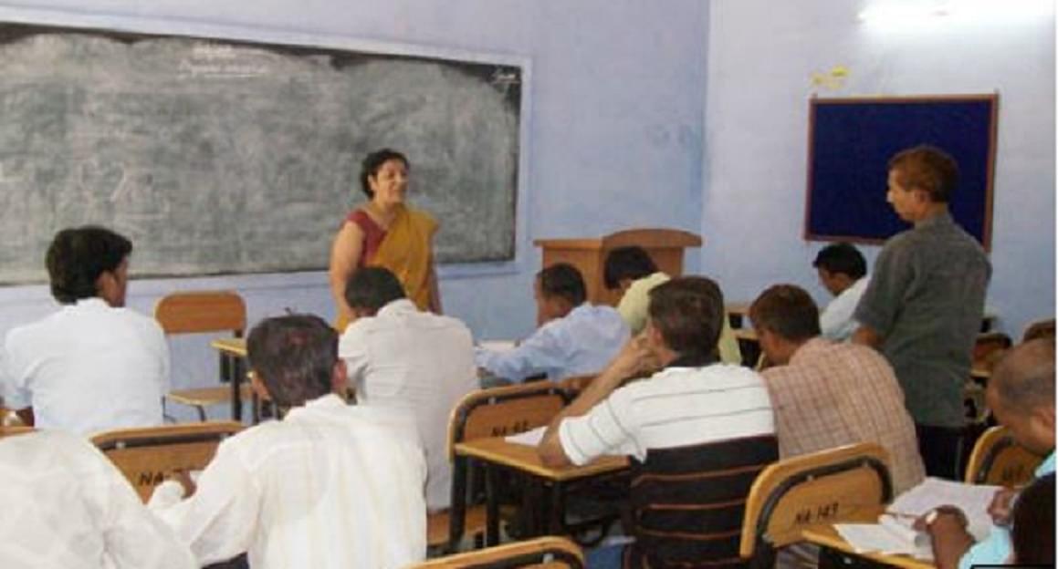 Prof HN Misra College of Education Kanpur College Images photo 5