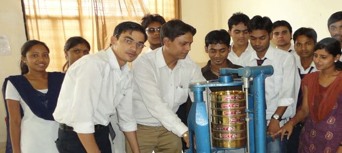 Sanjay College of Pharmacy Mathura Facility photo 3