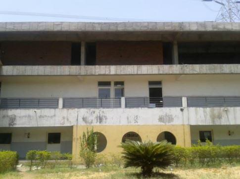 Sharda School of Pharmacy Gandhinagar Infrastructure photo 3
