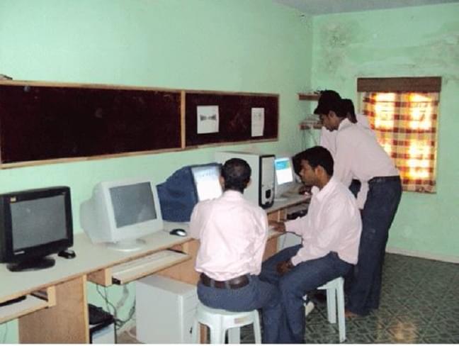 Rambhau Lingade Adhyapak Mahavidyalaya Buldhana College Images photo 5