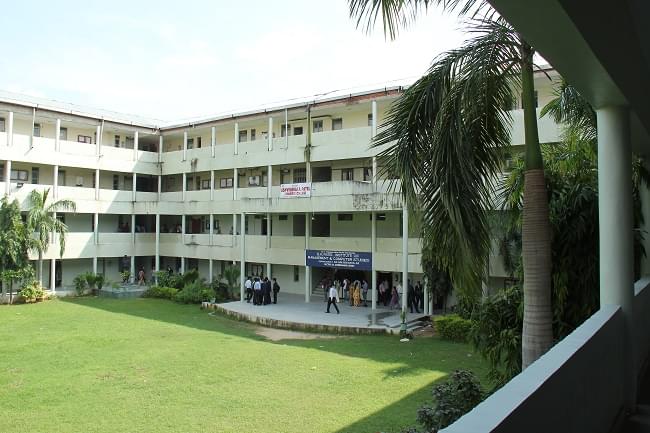 S. K. Patel Institute of Management & Computer Studies Gandhinagar Campus photo 7
