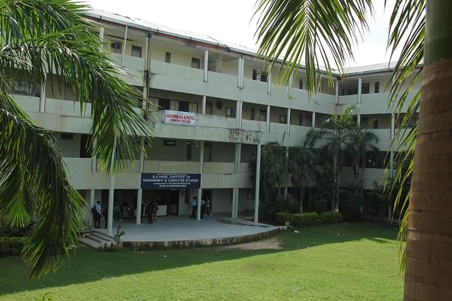 S. K. Patel Institute of Management & Computer Studies Gandhinagar Campus photo 8