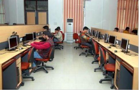 Rayat Bahra College of Education Hoshiarpur Infrastructure photo 1