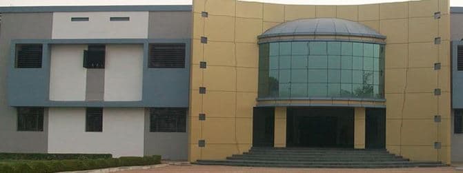 Smt NilaBen ManuBhai Padalia Pharmacy College Ahmedabad Campus photo 2