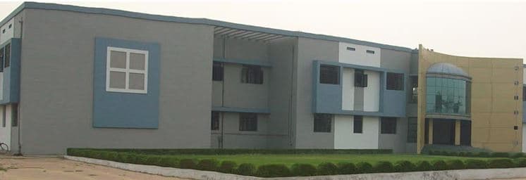 Smt NilaBen ManuBhai Padalia Pharmacy College Ahmedabad Campus photo 1