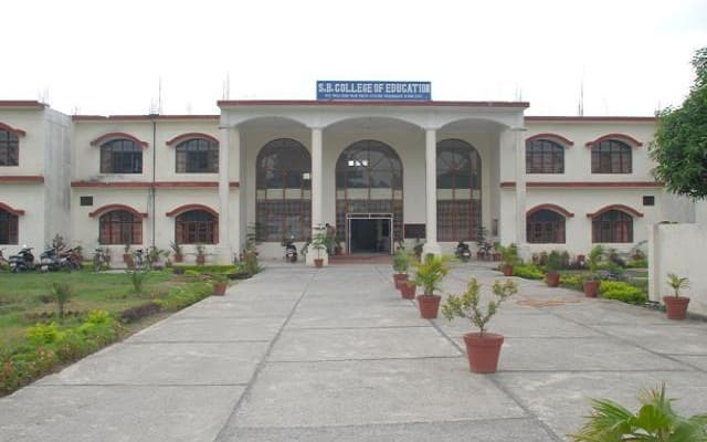 SB College of Education Dehradun Academic Building photo 3