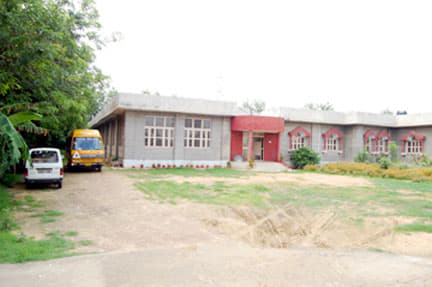 Rise Max College of Education Ballabgarh Buildings photo 2