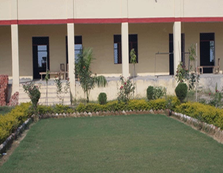 Shri Gulab Singh Mahavidyalaya Auraiya Campus photo 3