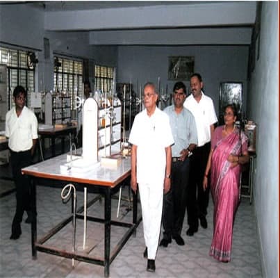 Sachdeva Institute of Education Mathura Labs photo 1