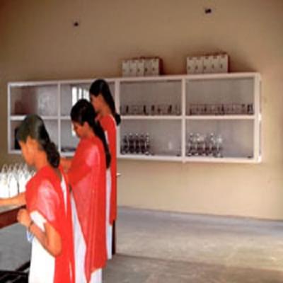 Smt Genda devi Mahavidyalaya Etah Labs and library photo 4