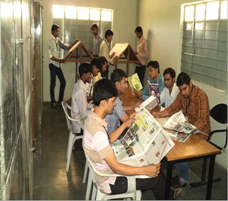 Smt. J.J. Kundalia Graduate Teachers College Rajkot Reading room photo 2