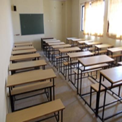 Smt. R.D. Gardi College of Education Rajkot Classroom photo 3