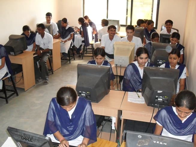 Vidya Pratishthan's Adhyapak Vidyalaya Pune Labs photo 6