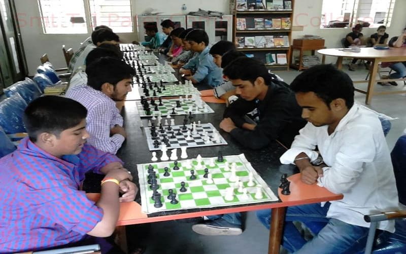 SmtTJPatel English Medium Commerce College Ahmedabad Chess Tournament photo 4