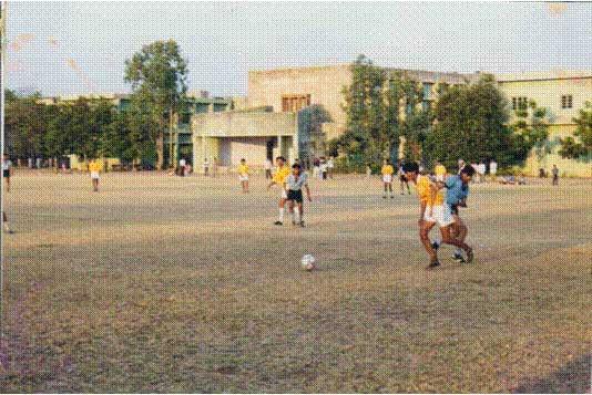 Popatlal Dhanjibhai Malaviya College of Commerce Rajkot Campus photo 2