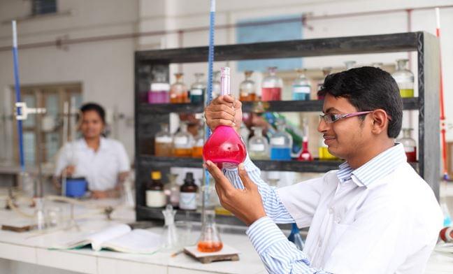 KLR Pharmacy College Khammam Facility photo 1