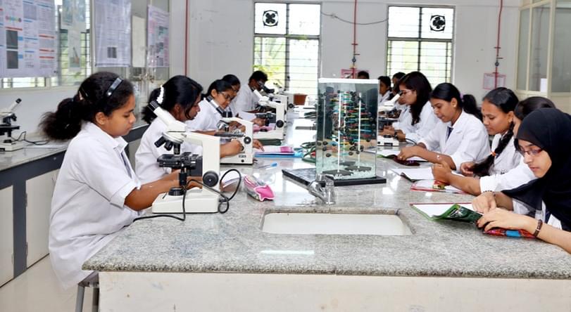 Reva Institute of Science and Management Bangalore Labs photo 3