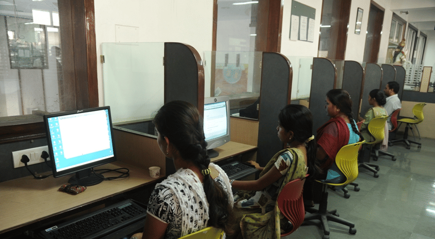 Parul Institute of Pharmacy and Research Vadodara Infrastructure photo 3