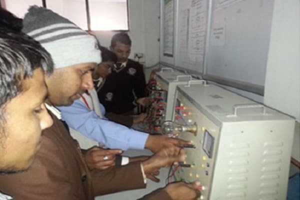 Subharti Institute of Technology and Engineering Meerut facility photo 6