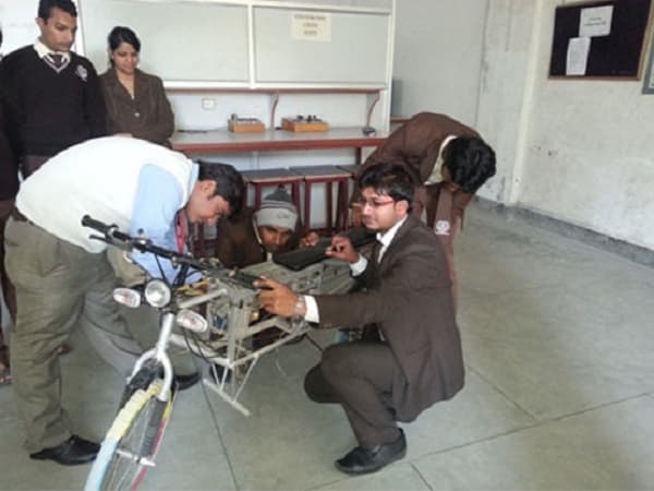 Subharti Institute of Technology and Engineering Meerut facility photo 7