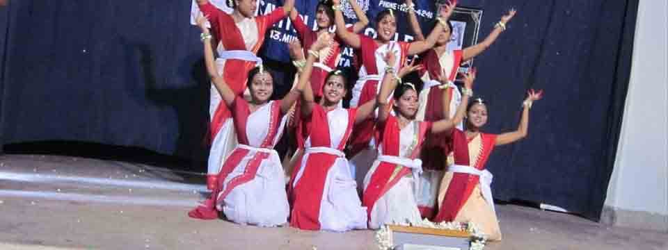 Savitri Girl's College Kolkata campus photo 3