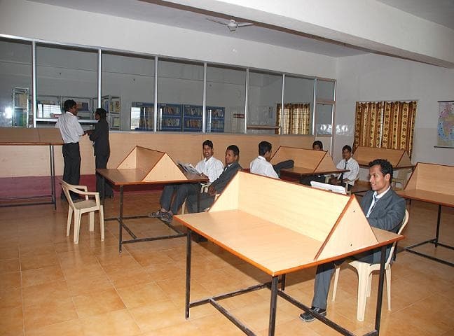 Abacus Institute of Computer Applications Hadapsar Labs and Library photo 1