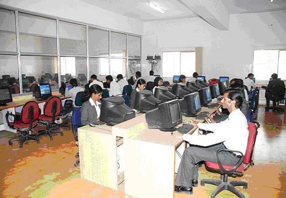 Abacus Institute of Computer Applications Hadapsar Labs and Library photo 2