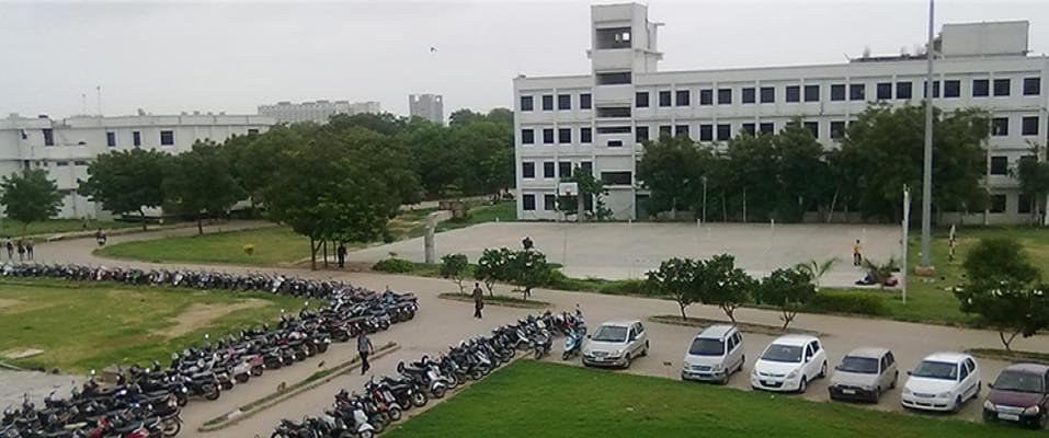 L J Institute of Pharmacy Ahmedabad Campus photo 2