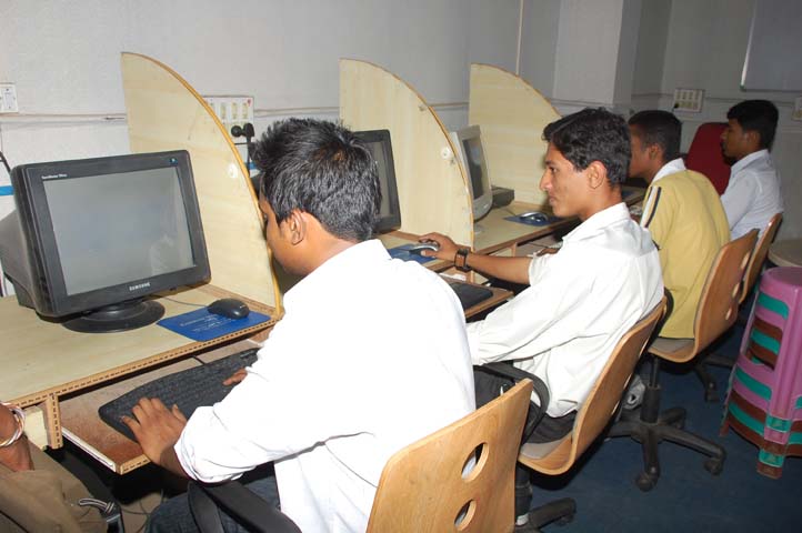 Adarsha Vidya Kendra First Grade College Bangalore Infrastructure photo 4