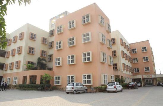 Naran Lala College of Professional and Applied Science Navsari Campus photo 3