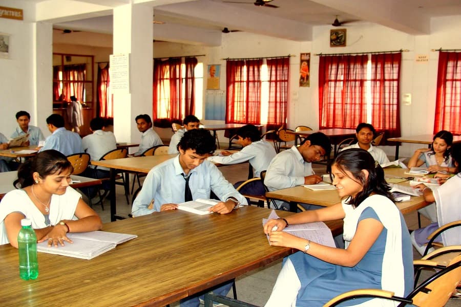 BBS Institute of Pharmaceutical and Allied Sciences Greater Noida Campus photo 5