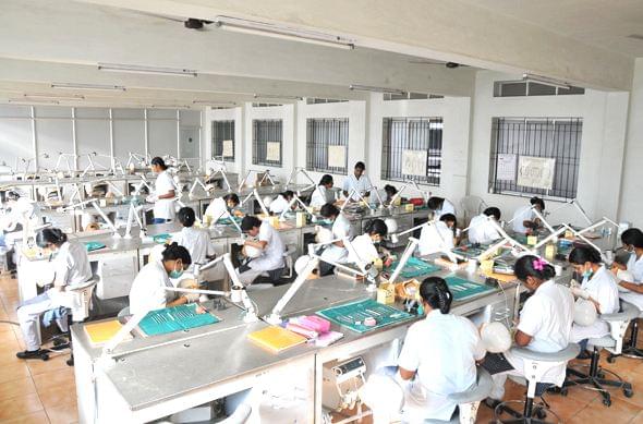 Sri Ramakrishna Dental College and Hospital Coimbatore Infrastructure photo 2