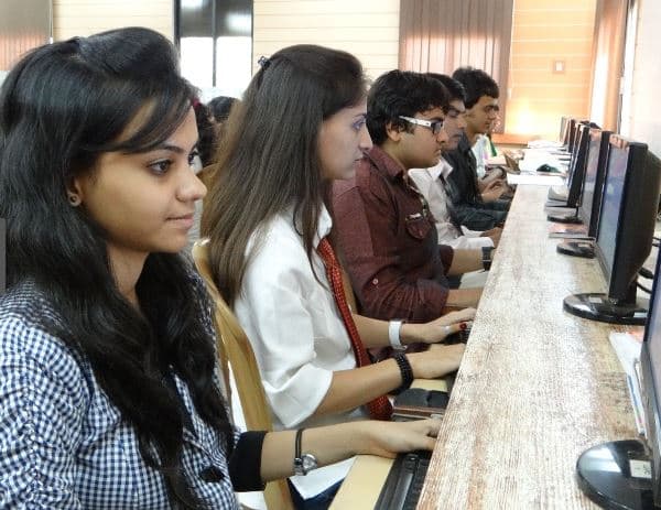 Shri Shambhubhai V Patel College of Computer Science and Business Management Surat Campus photo 1