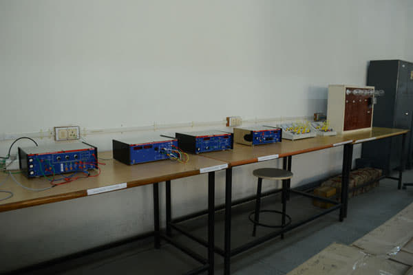 Vidya Bhavan College of Pharmacy Kanpur laboratory and Library photo 9