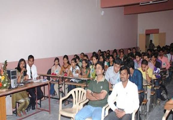 Sangameshwar College Solapur Campus photo 2