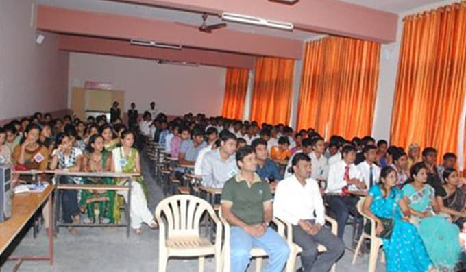 Sangameshwar College Solapur Campus photo 3