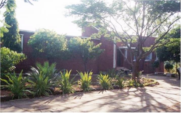 Dr. Hari singh Gour University Sagar Academic Building photo 9