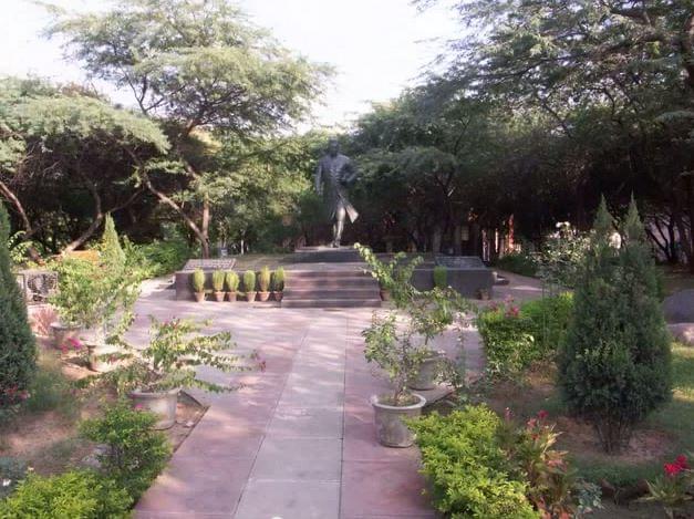 JNU Academic Building photo 7