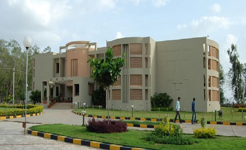 University of Hyderabad Campus photo 6