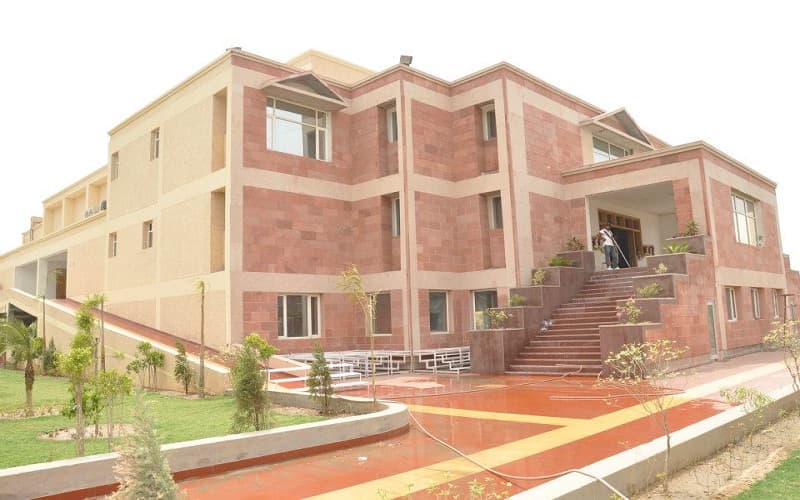 Adesh University Bathinda Campus photo 2
