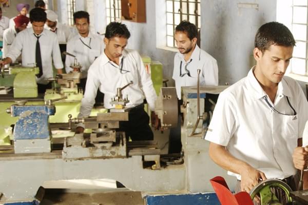 Guru Kashi University Bathinda hostel photo 11