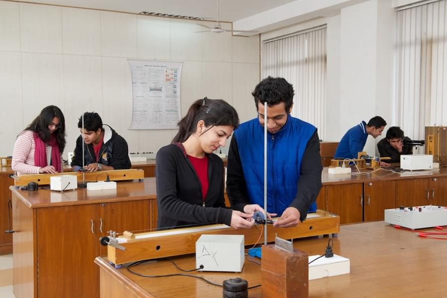 Sushant University Infrastructure photo 6