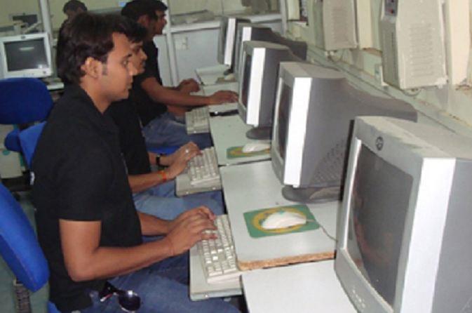 Allahabad University Facilities photo 2